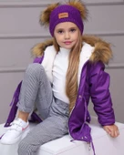 MODAVALS KIZ ÇOCUK TAK ÇIKAR İTHAL KÜRKLÜ KAPİŞONLU BEL AYARLAMALI LASTİKLİ MONT ÇİFT PONPONLU BERE EKOSE PANTOLON 3LU KOMBİN - 3