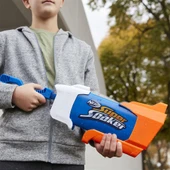 F3890 Nerf Super Soaker Rainstorm +6 yaş - 10