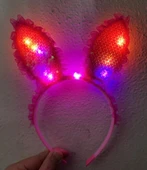 Nessiworld   Kenarları Dantelli Fuşya Pullu Payetli Led Işıklı Tavşan Kulak Taç 23x19 cm - 6
