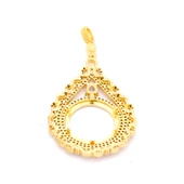 Altın Kaplama Beyaz Taşlı Örgü Çeyrek Çerçeve Kadın Kolye Ucu TGR-431 thumbnail 3