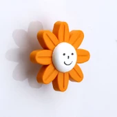 Mobilya Plastik Papatya Kulp Turuncu Çoçuk Odası Kız Erkek Dolap Kapak Kulpu Çekmece Kulbu 1 ADET thumbnail 3