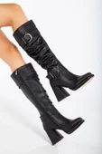 Janelle Siyah Cilt Körüklü Küt Burun Kadın Topuklu Platform Çizme thumbnail 1