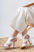 Cassie Topuklu Beyaz Cilt Ayakkabı thumbnail 2