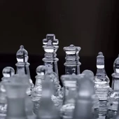 Glass Chess Cam Satranç Takımı (35 Cm X 35 Cm) thumbnail 4