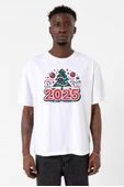 Happy New Year 2025 Essential Beyaz Erkek Oversize Tshirt thumbnail 2