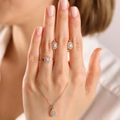 8 Ayar Sarı Altın Baget Takı Seti (Zincir Dahil) thumbnail 1