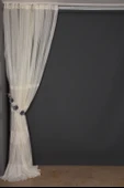 BORDÜRLÜ MODEL KREM RENKTEK KANAT Hazır Dikilmiş Pileli Fon Perde 300*260 Cm thumbnail 6