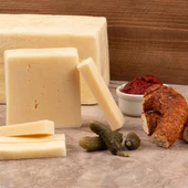 İzmir Tulum Peyniri 500Gr Vakumlu Paket - 1
