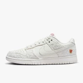 Nike Dunk Low Give Her Flowers Spor Ayakkabı thumbnail 9