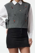Kadın Moda Şık Bisiklet Yaka Standart Kol Regular İşlemeli Triko Süveter - 1