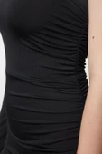Kadın Moda Şık Midi Boy Asimetrik Yaka Slim Tek Kol Büzgülü Vücuda Oturan Örme Elbise - 4