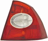 Focus Sağ Stop (2004-2011) 1.6 ZETEC, 1.4 L DURATEC, 1.6 TDCI DURATORG, 1.6 L DURATEC Tİ-VCT  5M5113A602AA - 1