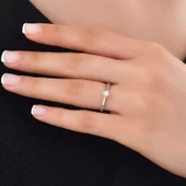 Pırlanta Altılı Pençe Tırnak Tektaş Yüzük thumbnail 2