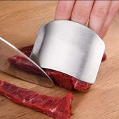 Parmak Koruyucu Metal Kesim-Doğrama Aparatı thumbnail 1