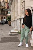 2'li Omuz Düğmeli Bel Fırfırlı Yeşil Gabardin Pantolon Takım - 3