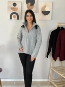 Oversize Geniş Kalıp Yarım Fermuarlı Dik Yaka Saç Örgülü Triko Kazak (Gri) thumbnail 3