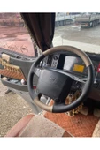 DİKİŞLİ DİREKSİYON KILIFI KOYU BEJ/SİYAH DERİ SİYAH DİKİŞLİ VOLVO TIR KAMYON İÇİN - 1