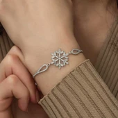 ​Gümüş Baget Taşlı Kar Tanesi Bileklik SL3823 thumbnail 2