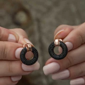 Gümüş Siyah Çok Taşlı Daire Bayan Küpe SL3685 thumbnail 4