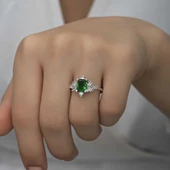 Gümüş Yeşil Baget Taşlı Kadın Yüzük SL4714 thumbnail 2