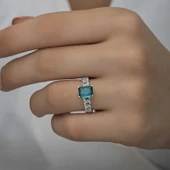 Gümüş Koyu Yeşil Baget Taşlı Kadın Yüzük  SL4717 thumbnail 4