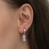 Gümüş Sallantılı Kedi Kadın Küpe SL6612 thumbnail 2