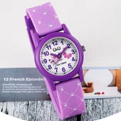 Q&Q VR99J014Y Lila Mor Su Geçirmez Kraliçe Kedi Desenli Rakamlı Kız Çocuk Kol Saati - 2
