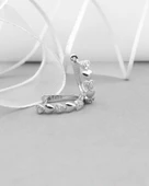 Dia Serisi Kalpli Kadın J Model Gümüş Küpe 14 MM thumbnail 3