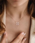 Luck Serisi Dört Yaprak Caoverleaf Gümüş Kadın Kolye thumbnail 2