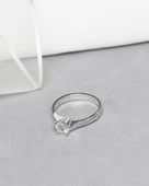 Swarovski Zirconia Taşlı Tektaş Zarafet Kadın Yüzük - 4