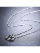 Kalbimde Çift Kalp Siyah Beyaz Taşlı Kadın Gümüş Kolye thumbnail 4