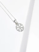 Efsane Model Kar Tanesi Taşlı Gümüş Kadın Kolye thumbnail 2