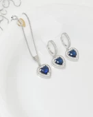 Diamond  Model Lusso Elegant Sapphire Heart Kadın Kolye Küpe Seti thumbnail 2