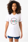 Christmas Holiday Wreath Beyaz Kadın V yaka Tshirt - 1