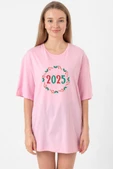 Christmas Holiday Wreath Pembe Kadın Oversize Tshirt thumbnail 1