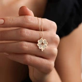 Kalpli Yonca Kolye thumbnail 2