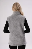 Kadın Gri Melanj Dik Yaka Kalın Peluş Fermuarlı Yelek 24KYLKK215 thumbnail 4