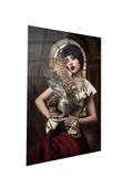 Kilisede Elinde Baykuş Tutan Güzel Kadın Cam Tablo | Hediyelik, Dekoratif, Ofis, Mutfak thumbnail 4