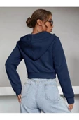 Kadın Kırık Beyaz Fitted Crop Kapşonlu Zip Fermuarlı Polar Hırka Sweatshirt - 3