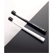 Curaprox White Is Black Diş Fırçası Ikili Limited Edition - 1