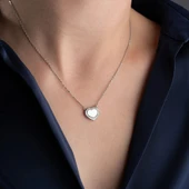 925 Ayar Gümüş Işıkta Yansıyan Love Yazılı Kolye thumbnail 5