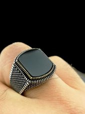 Şık Tasarımlı Siyah Oniks Taşlı 925 Ayar Gümüş Yüzük thumbnail 2