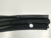 Chevrolet Cruze Su Oluk Reflektörü Cam Ön Izgarası thumbnail 7