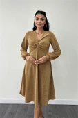 Pırıltılı Krep Kumaş Burgu Detaylı Midi Elbise - GOLD thumbnail 3