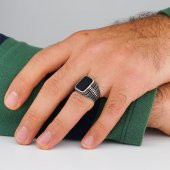 Siyah Dikdörtgen Oniks Taşlı 925 Ayar Gümüş Yüzük thumbnail 2