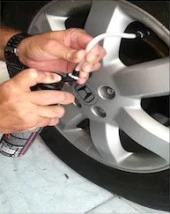 FORD FİESTA - FESTİVA  Oto Lastik Tamir Spreyi Lastik Tamir Kiti thumbnail 2