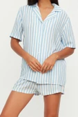 Kadın Viskon Gömlek Yaka Kısa Kol Çizgili Viskon Üstü Geniş Kalıp Gömlek-Şort Dokuma Pijama Takımı - 1