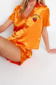Kadın Polyester Ceket Yaka Kısa Kol Nakışlı Saten Gömlek-Şort Dokuma Pijama Takımı - 2
