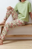 Kadın %100 Pamuk Bisiklet Yaka Kısa Kol %100 Pamuk Çiçekli Örme Pijama Takımı - 2