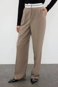 Kadın Yeni Moda Boru Paça Regular Boy Dokuma Wide Leg Geniş Paça Yüksek Bel Kemer Detaylı Pantolon - 7